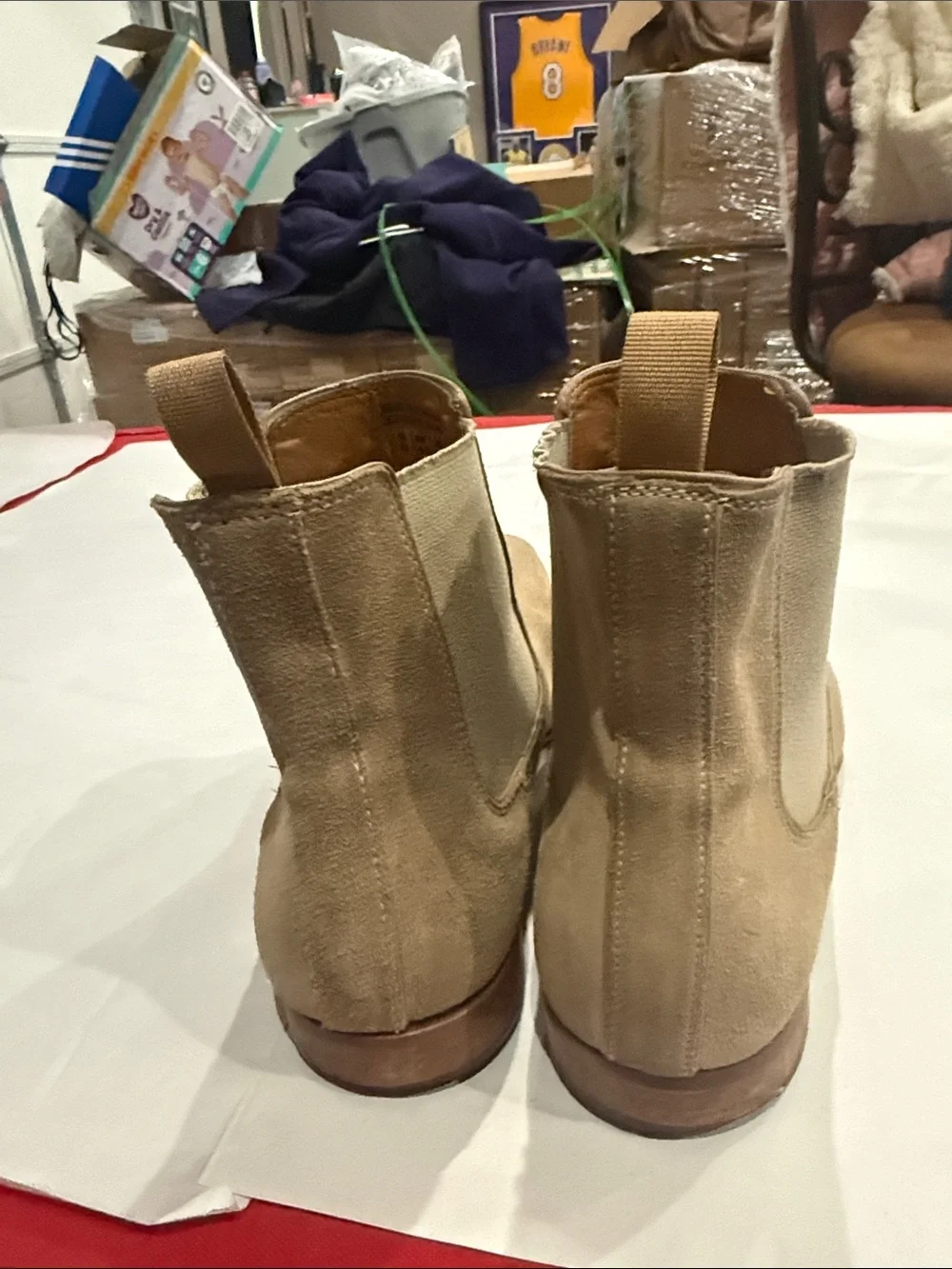 Aldo suede chukka